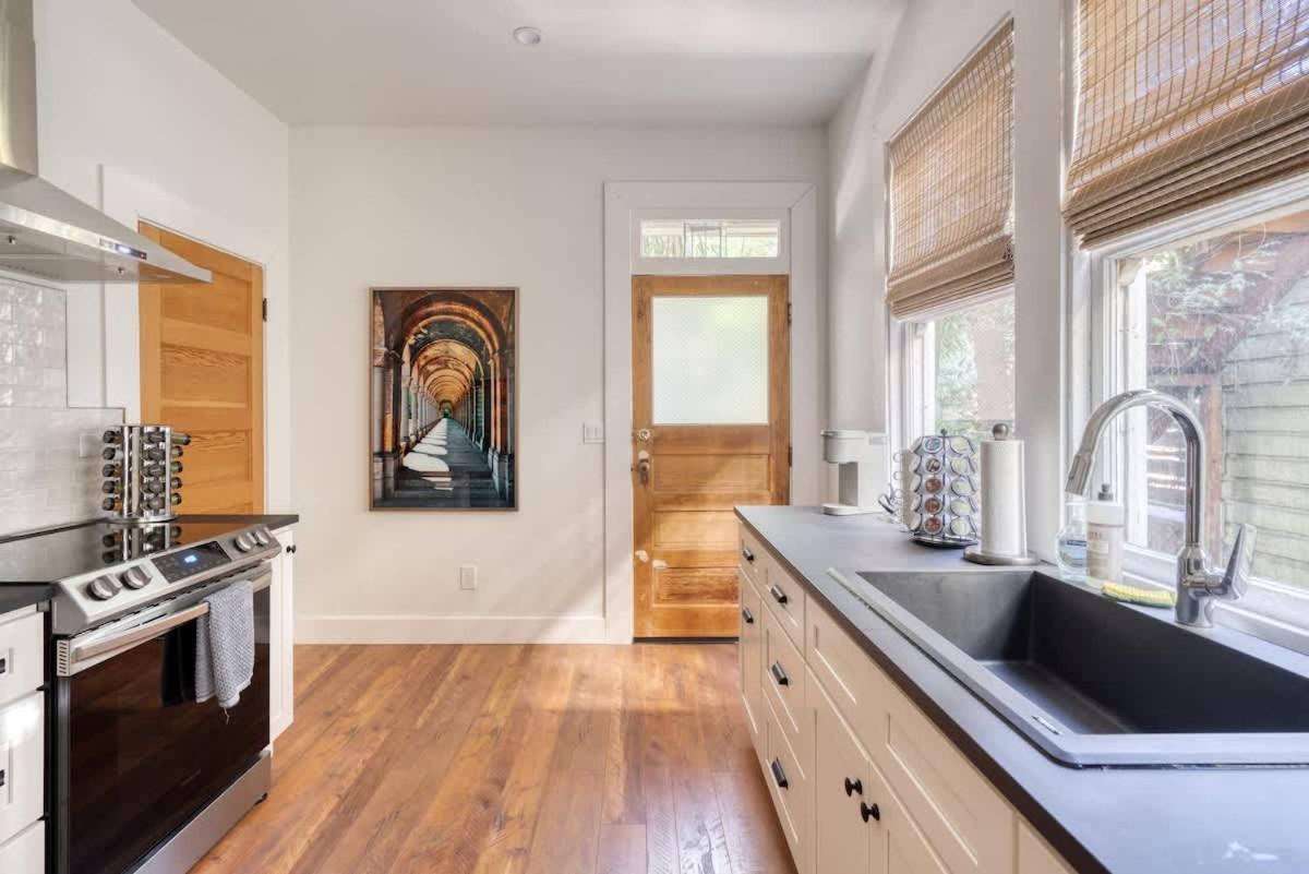 Apartment - The Etourdissante - Forest Park & Local Eats Portland